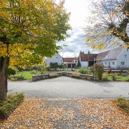 Lovely Holiday Home In Haunsheim エクステリア 写真